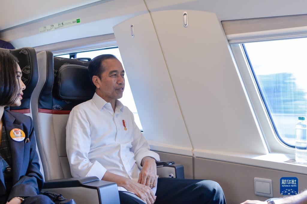og游戏公司